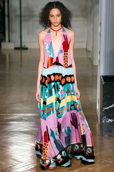 Look 9